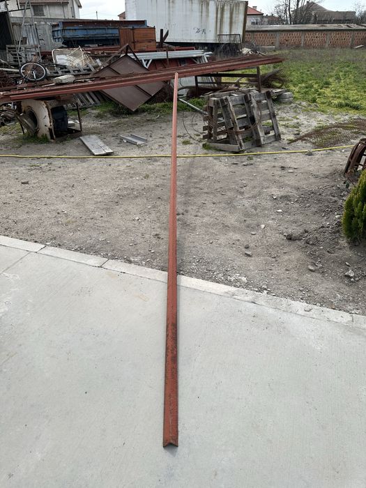 Телескопични подпори, профили и метални тръби