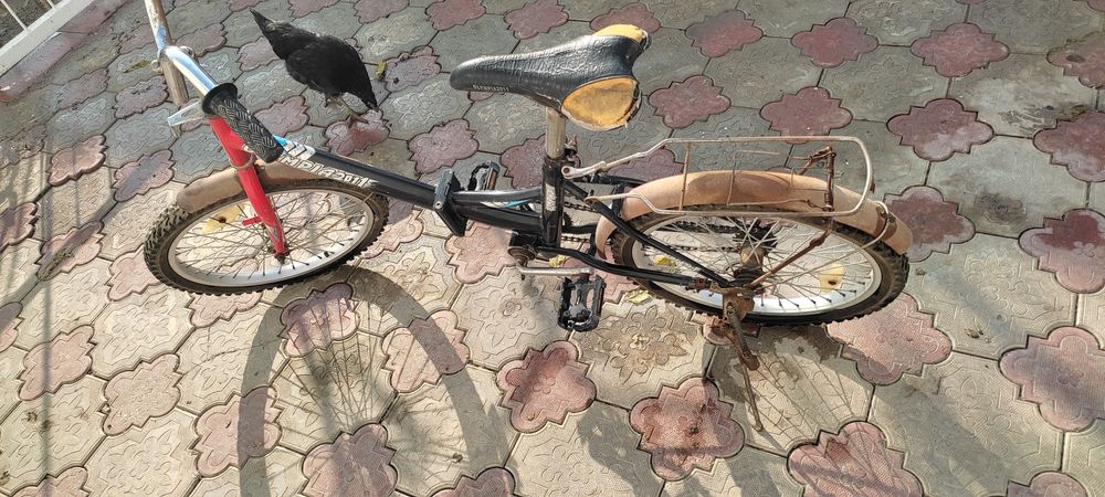 Продаётся велосипед.