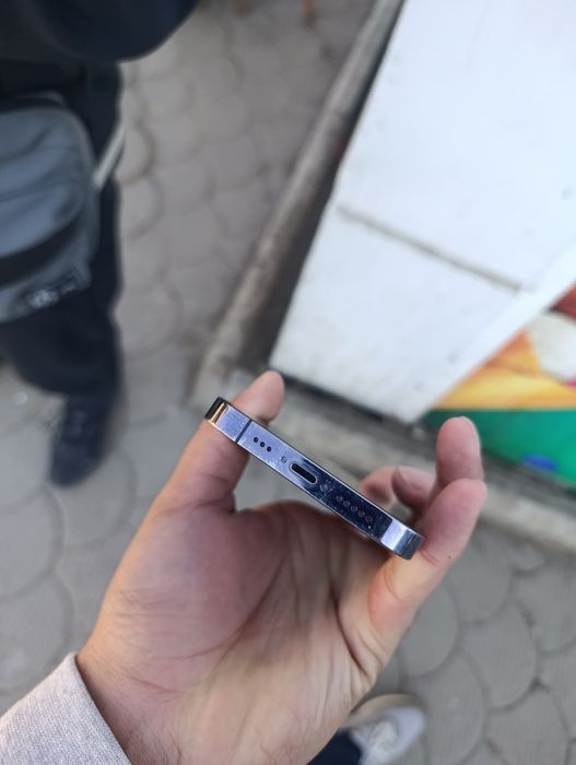 Айфон 14 про 128 ёмкость 76