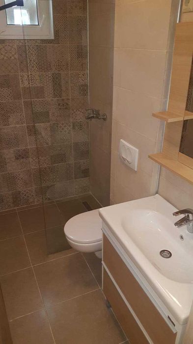 Inchiriez apartament cu 2 camere central