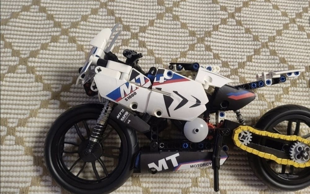 Конструктор BMW M 1000 RR Technic, мотоцикл
