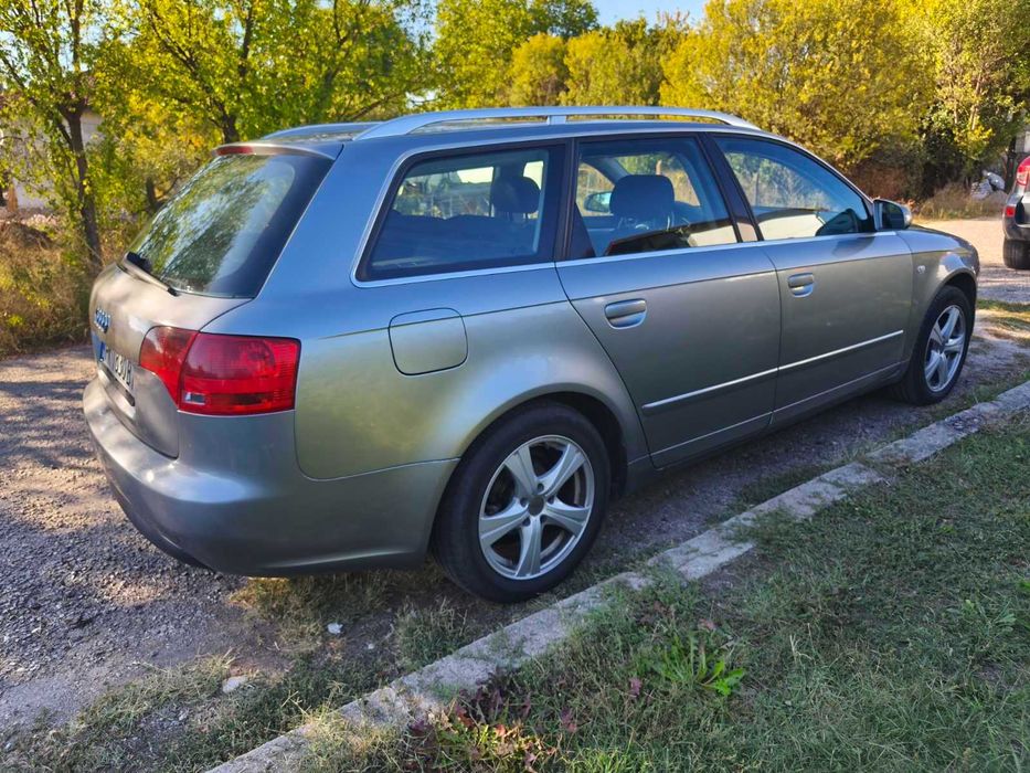 Продавам Ауди А4 2005г