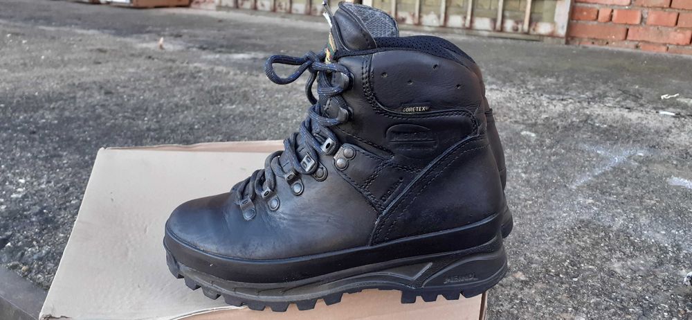 Туристически обувки Meindl N:38