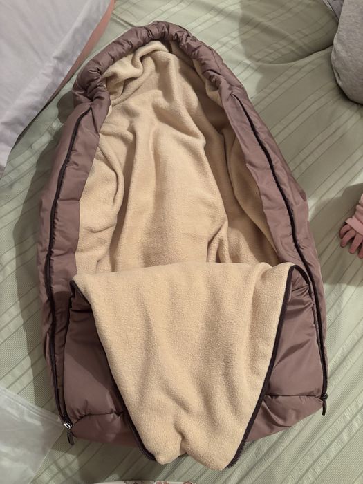 Продам кокон для новорожденных