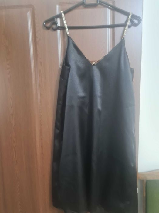 Рокля плътен сатен  River Island