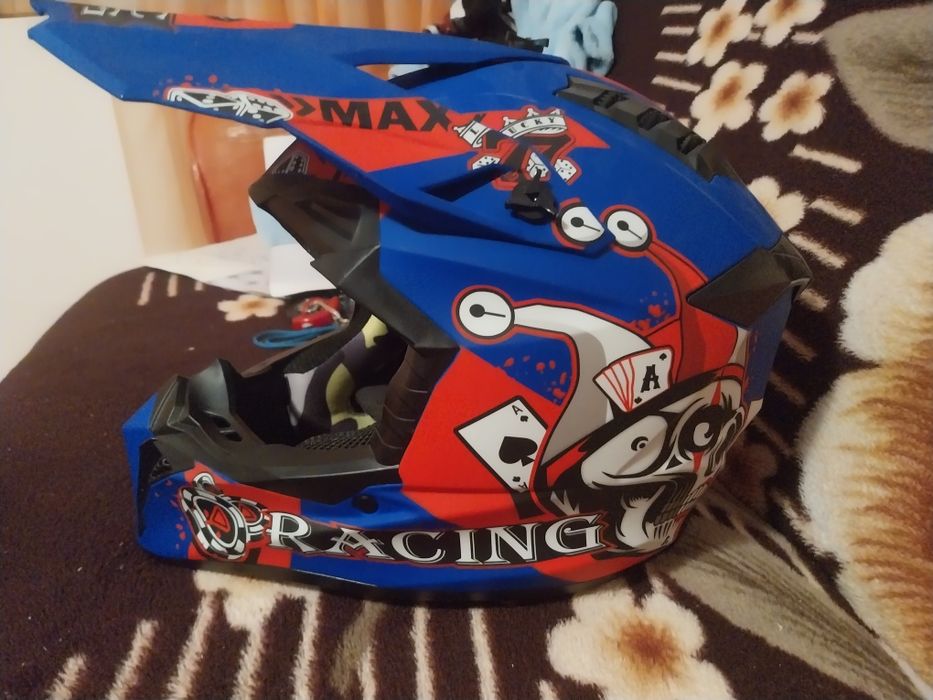 Casca enduro  luata noua