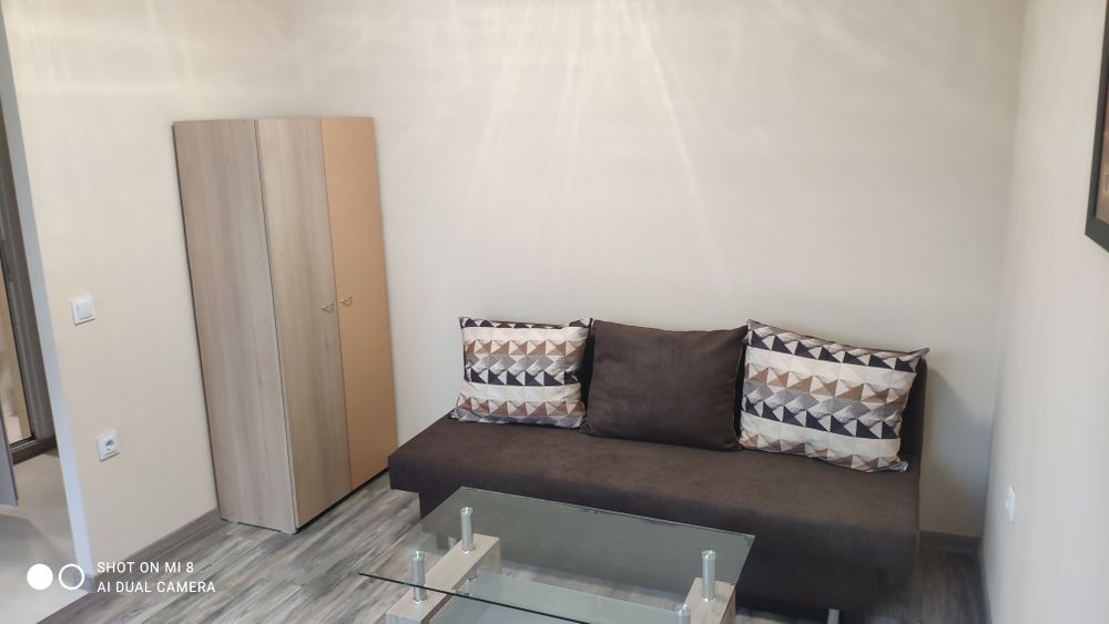 Дава се под наем Едностаен апартамент в Шумен, Пазара - 30 кв.м за 204 € - Снимка #3