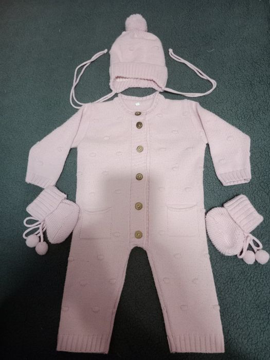 Продам детские вещи