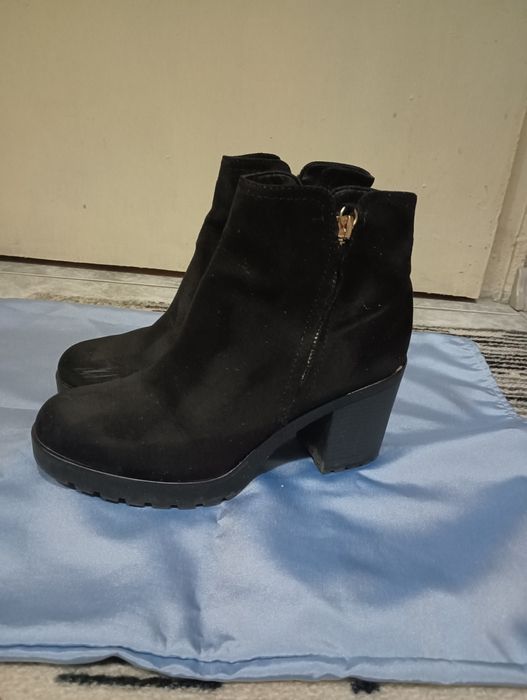 Велурени дамски боти р-р 37