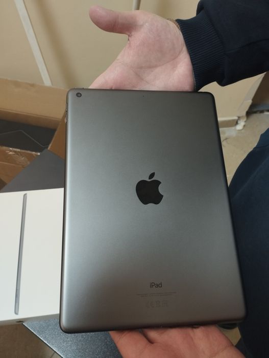 IPad 9th generation (9го поколения) 64GB