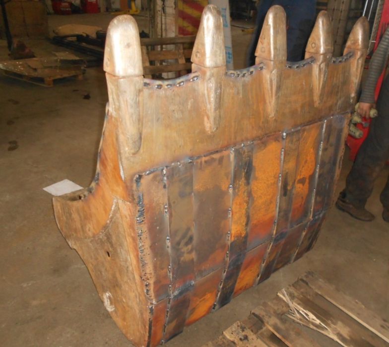 Сварка спецтехники, кузова,борта, рамы