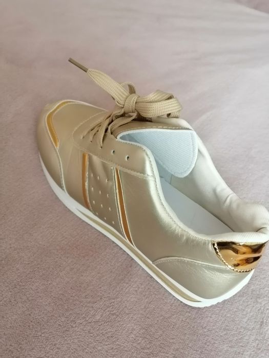 Дамски маратонки