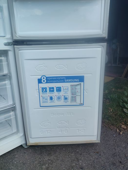 Продам холодильник Samsung NoFrost