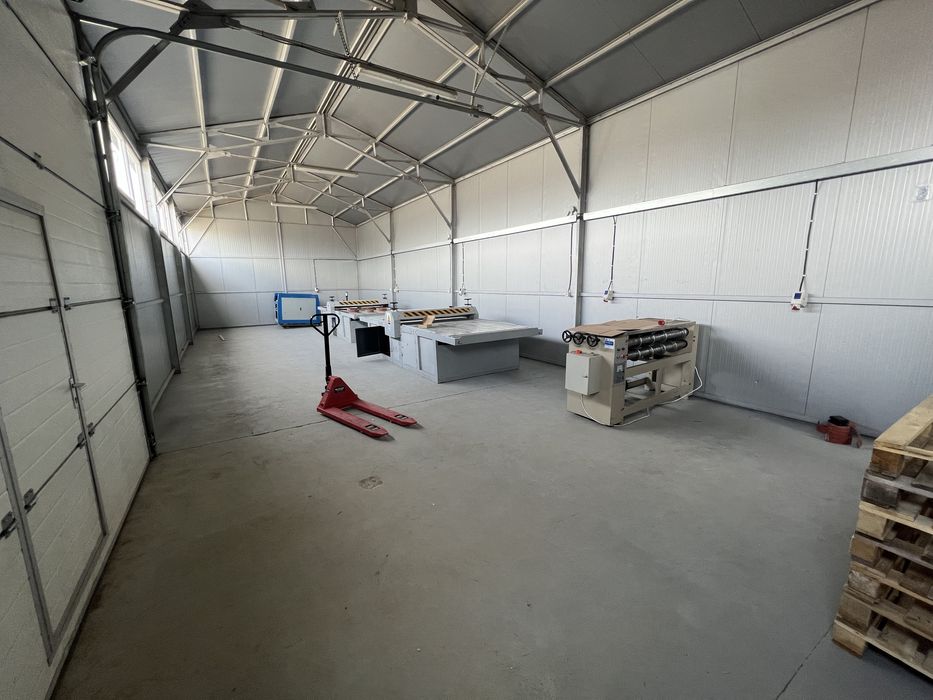 Vand firma productie cutii din carton ondulat