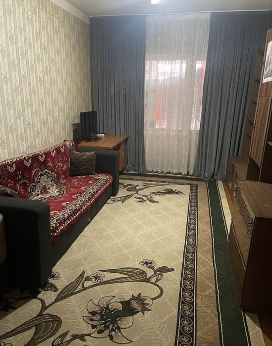 Код 898  Продаю 3/2/5 ком квартиру куйлюк массив 6