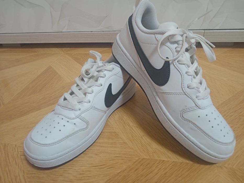 Nike court borough low recraft