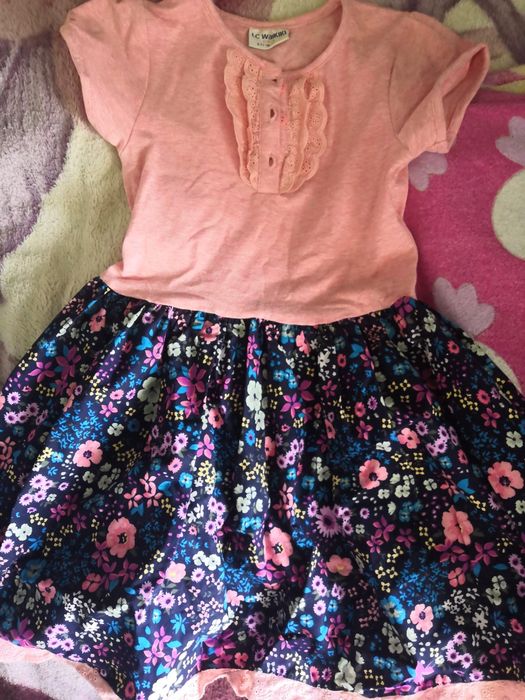 Платье на 6-7 лет