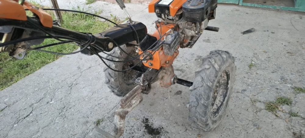 Moto cultivator 7.9