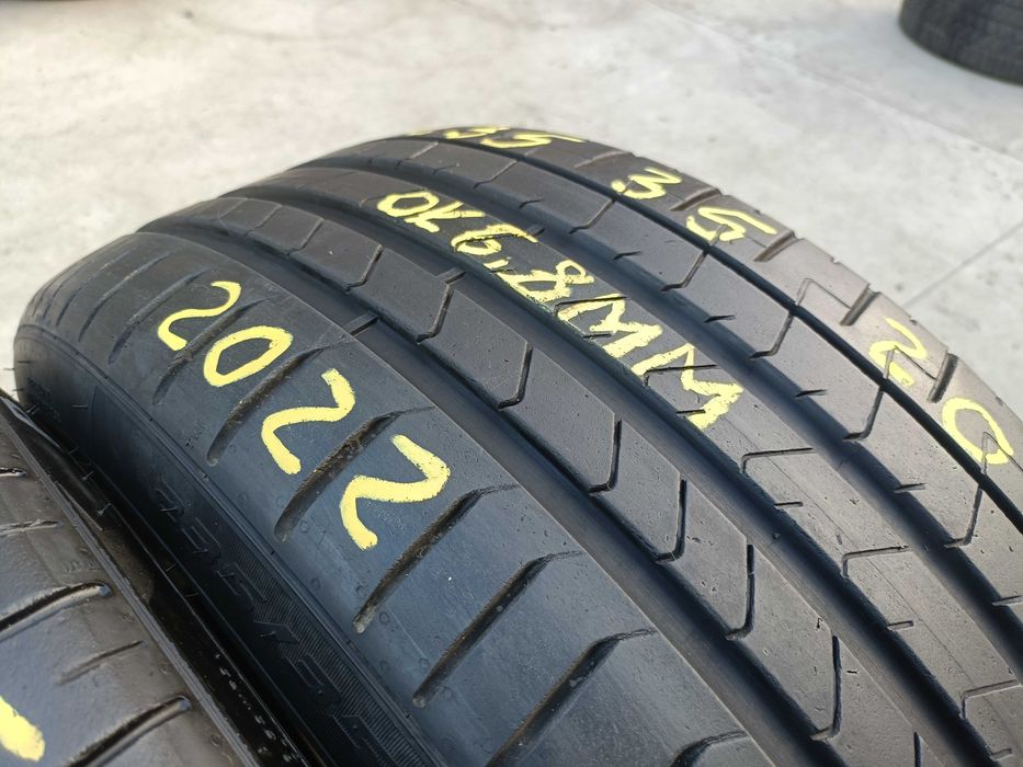 Set 4 anvelope vara 235 35 20 pirelli p zero pz4