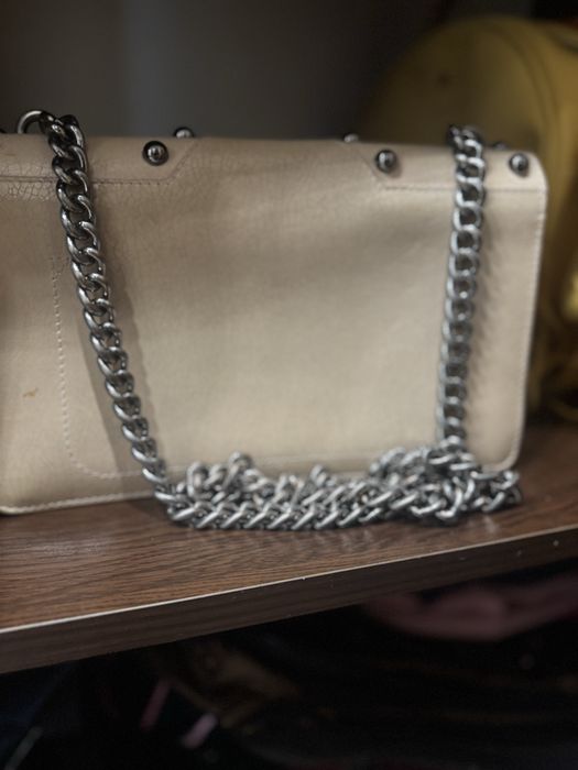 Pinko, patrizia pepe, replay, furla