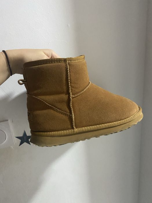 UGG imblanite marimea 38-40