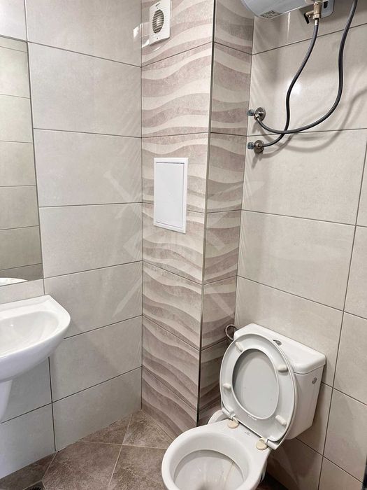 Продава се Двустаен апартамент в Несебър - 62 кв.м за 1226 €/кв.м - Снимка #2
