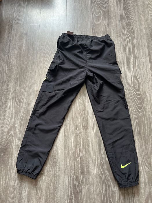 Шушляков панталон на nike размер xs