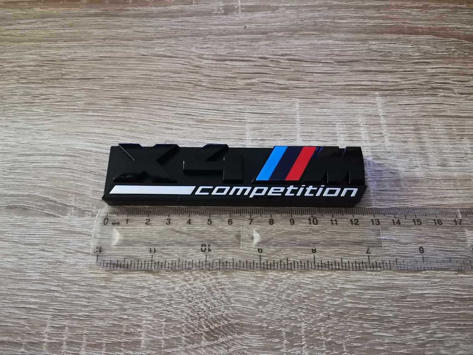 Предна решетка черна емблема BMW X4M Competition
