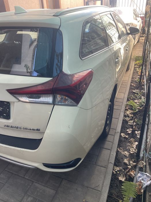 TOYOTA Auris 2016 — imagine 5