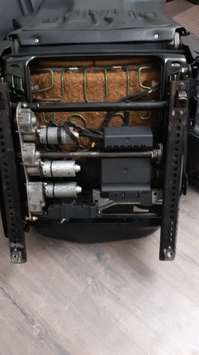 210 лупарик мерседес