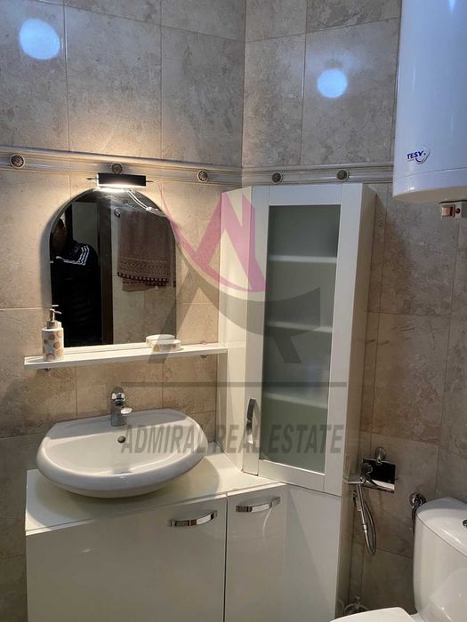 Дава се под наем Двустаен апартамент в Варна, Общината - 60 кв.м за 550 € - Снимка #4