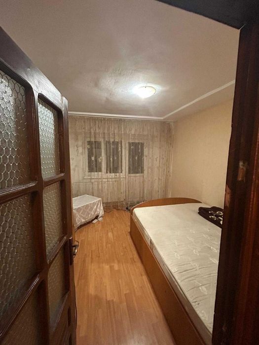 Apartament 3 camere - Mai multe