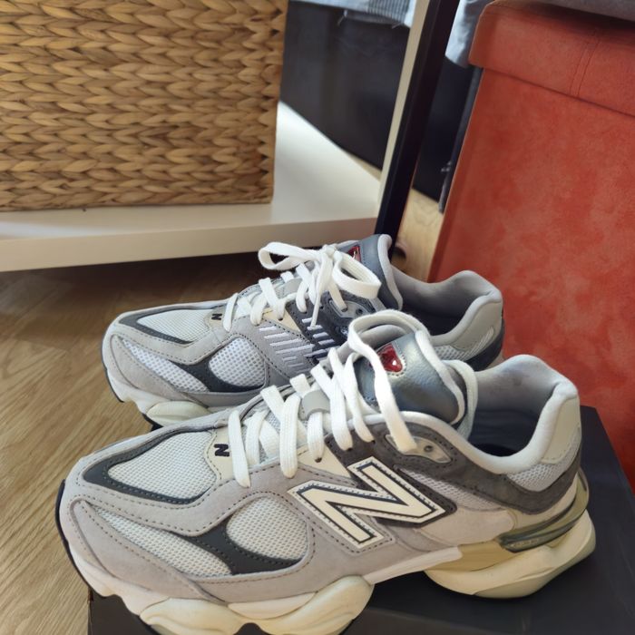 New Balance 9060