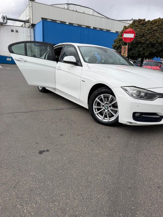 BMW 320d F30 Sport Line • 184 CP •