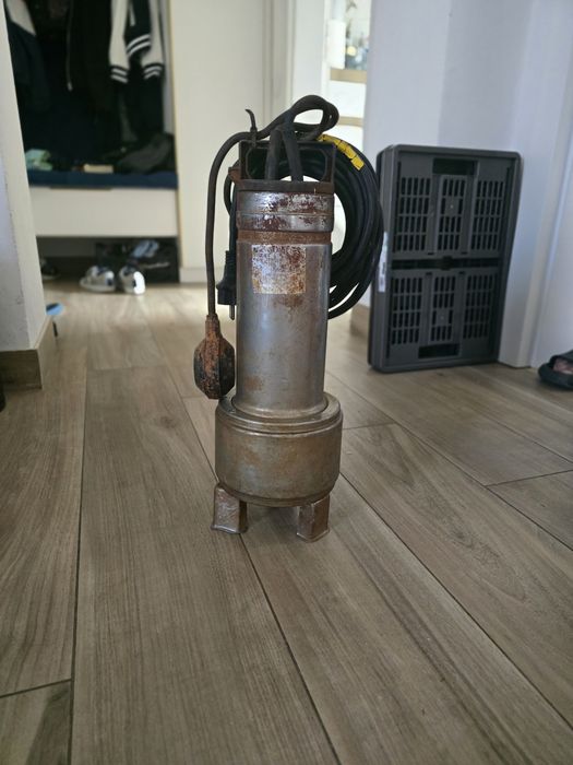 Pompa apă murdară