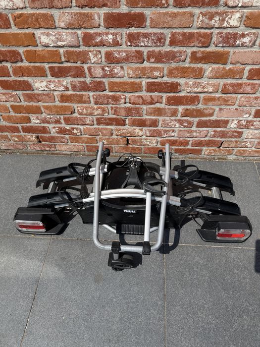 Suport thule  pentru 2 biciclete
