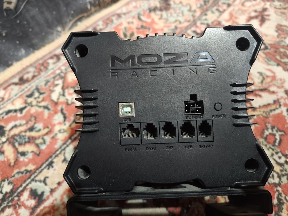 Продам  Руль Moza r5