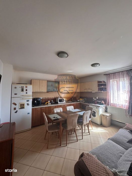 Etaj 1 Vila 4 camere Viile Noi 120mp centrala gaz terasa bucatarie sep