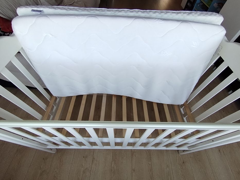 Детско легло кошара Baby Italia с два матрака 125 х 63 см