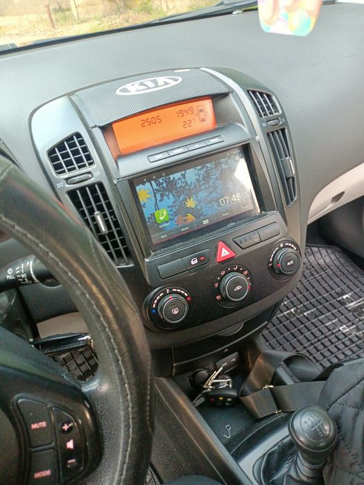 Vând auto KIA Ceed 1,6 diesel 2008