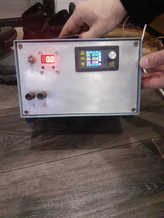 Зарядное устройство для автомобильных акб