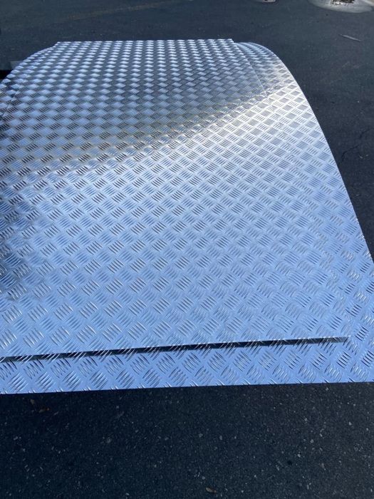 Tablă Striată Aluminiu 2,5x1250x2500