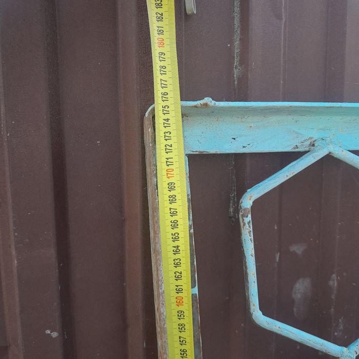 Темір есік торкөз