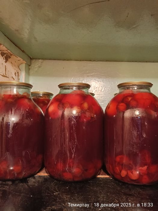 Продам маринованные огурцы и помидоры