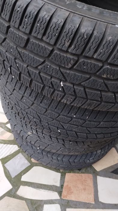 Зимни гуми Continental 215 55 18 зимни