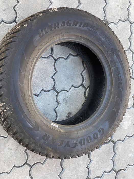 Шины на 17 Прадо