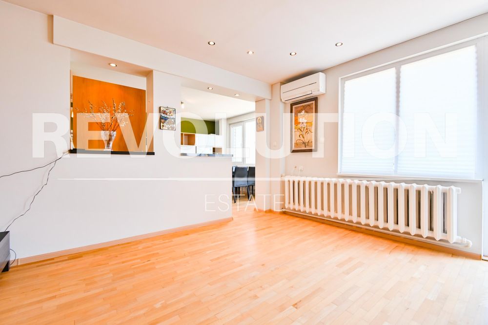 Дава се под наем Тристаен апартамент в София, Драгалевци - 130 кв.м за 700 € - Снимка #3