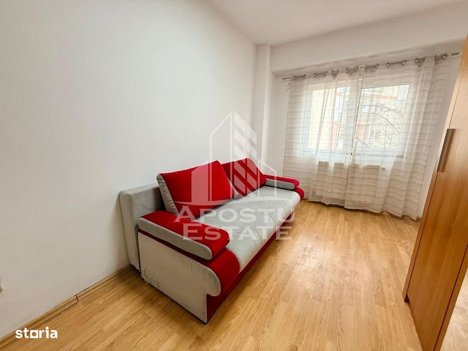 Apartament cu 4 camere, 2 bai, Timisoara, Zona Soarelui - Vedere 6