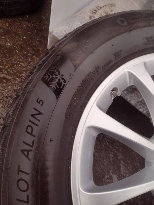 Топ състояние 4бр.215/65/17  Michelin PA5 MO dot1821