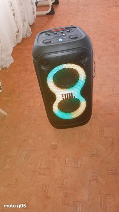 Boxă jbl impecabilă